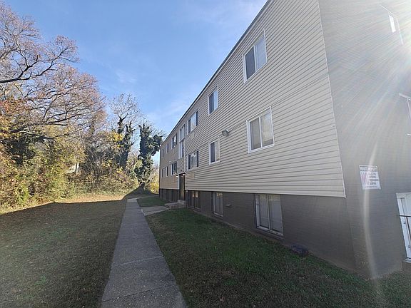 3rd image of 5220 Frankford Ave #18063293