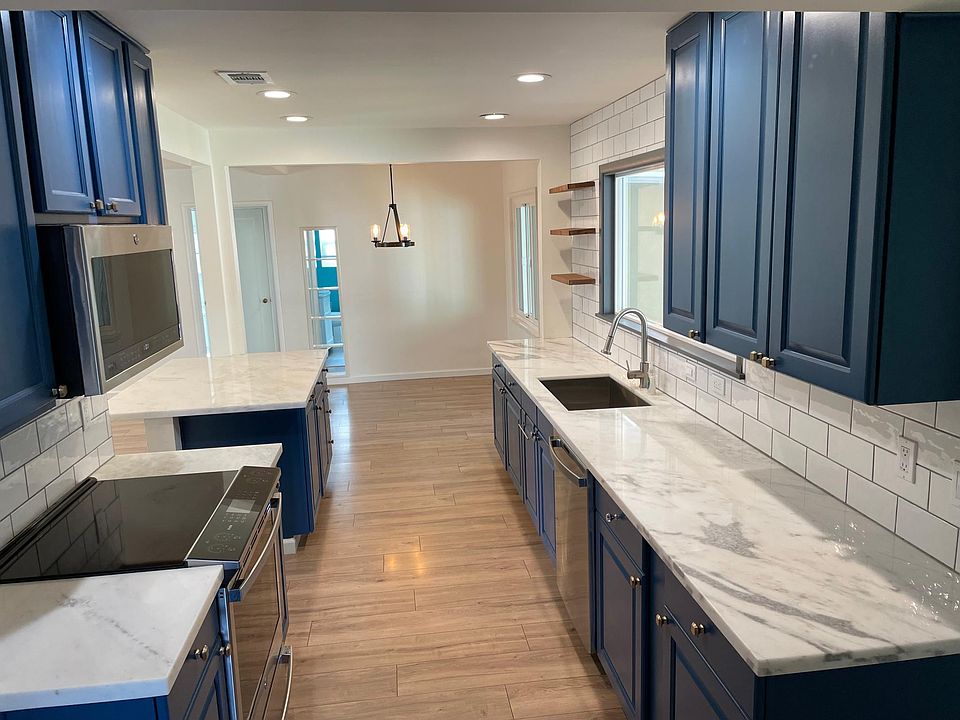 1st image of 832 53rd St