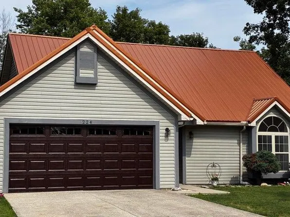 224 Oakcrest Ct, Russells Point, OH 43348