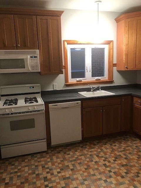 1st image of 5022 N Mozart St #2