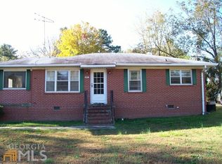 297 E Broad St, Winder, GA 30680