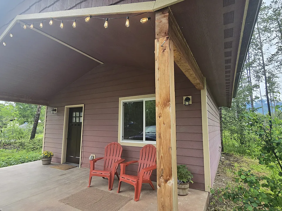 195 Lodge Ave