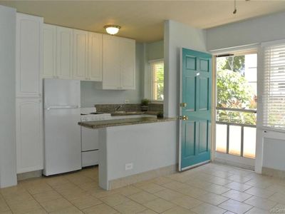 1880 Kahakai Dr #201, Honolulu, HI, 96814