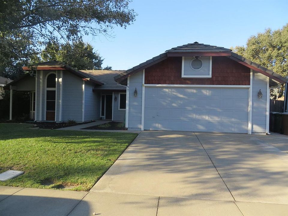 1st image of 157 Pheasant Dr