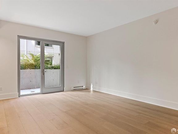 3rd image of 1075 Market St Unit 203