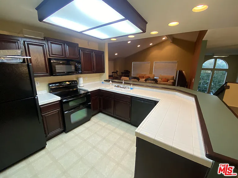 675 Oak Run Trl #TL301 — Photo 25