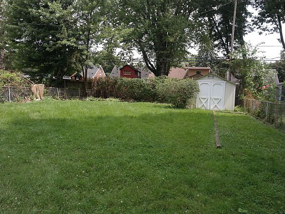 4th image of 2930 N Connecticut Ave