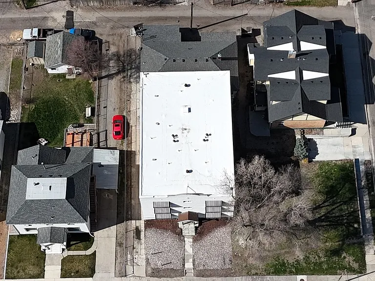 629 S Main St — Photo 3