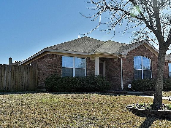 3rd image of 213 Cookston Ln