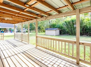 125 Cunningham Ave, Rose Hill Acres, TX 77657