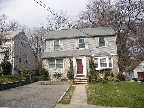 1st image of 16 Elmwood Ave