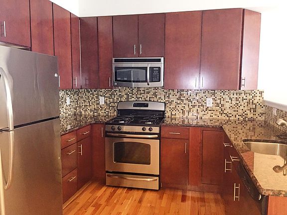 2nd image of 1223 Wood St APT 1B