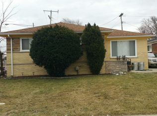 14001 Oak Park Blvd, Oak Park, MI 48237
