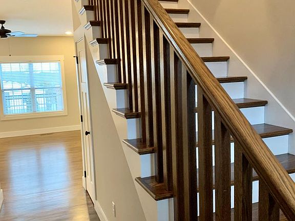 2nd image of 1130 Cross Pointe Dr