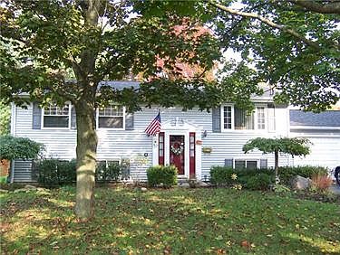 1st image of 227 Greenwood Dr