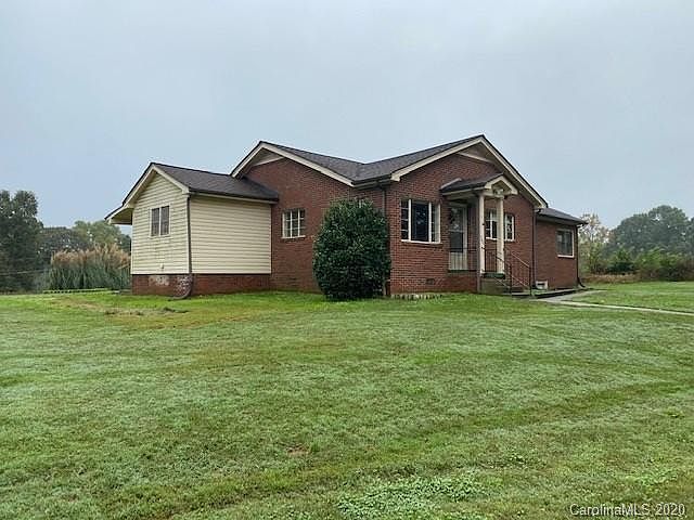 1st image of 165 Tilley Ln