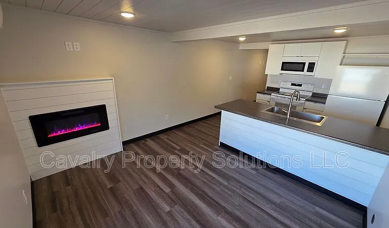 3947 E Calvary Rd #203 — Photo 8