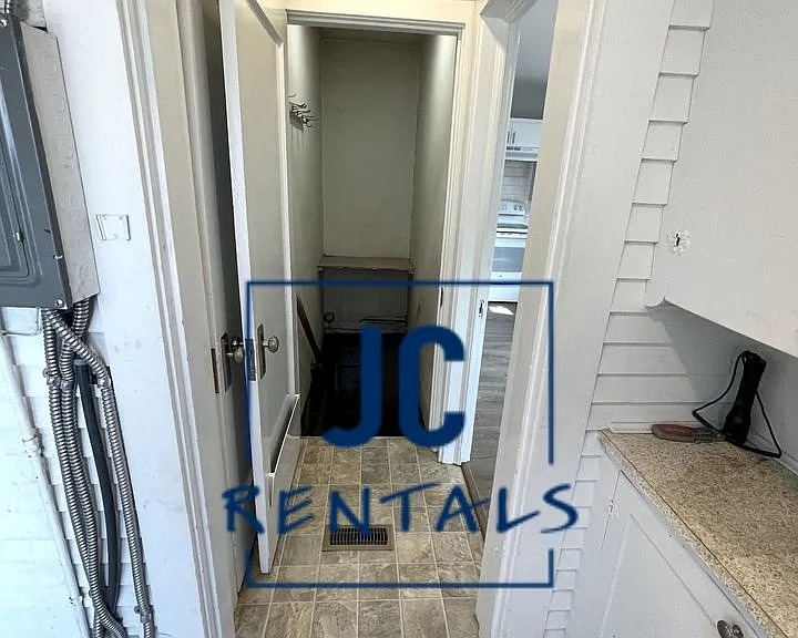 1522 Folsom Ave — Photo 11