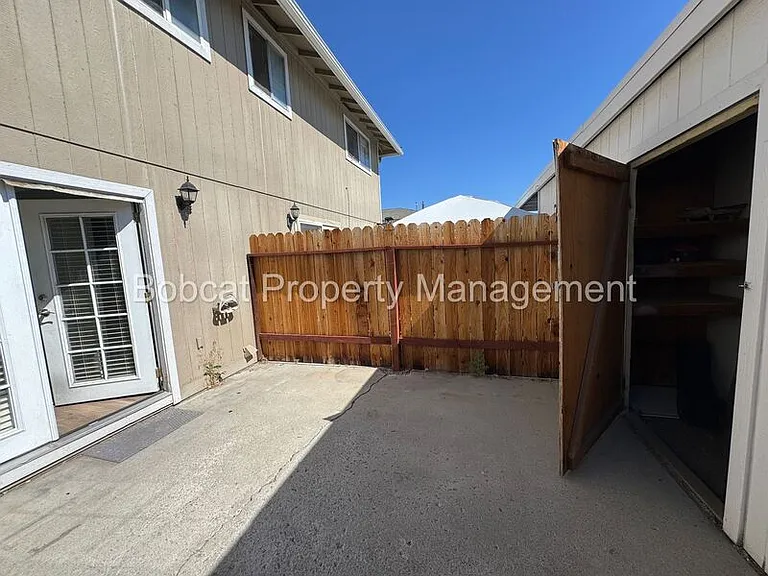 1330 Ashby Ct — Photo 23