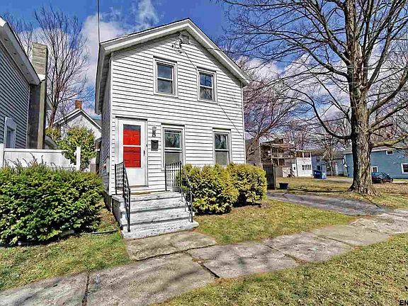 3rd image of 20 Middlebrook Ave