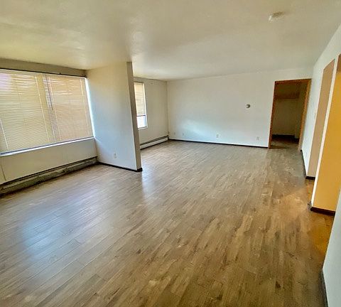 5th image of 92 Forest Ave #305