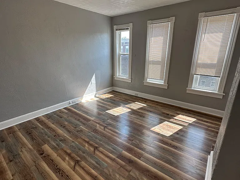 408 S Smallwood St — Photo 7