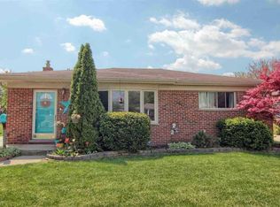 11508 Newbern Dr, Warren, MI 48093