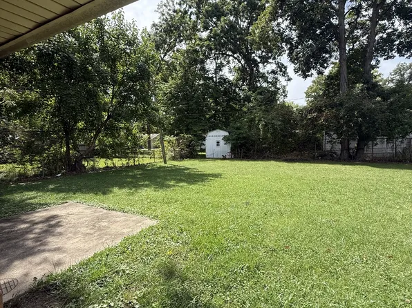 519 S Coventry Dr, Anderson, IN