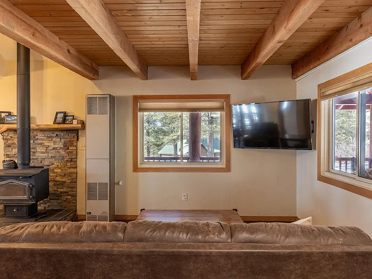 1810 Shenandoah Dr — Photo 18
