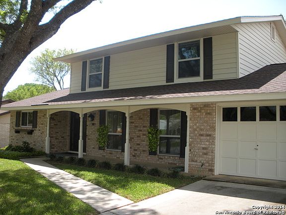 2nd image of 311 Cordoba Dr