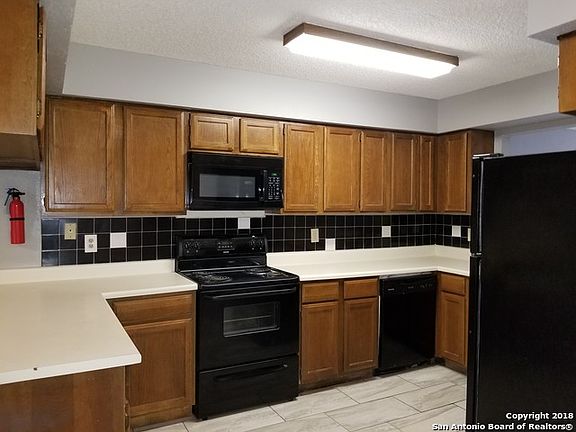 3rd image of 4910 Ali Ave APT 2