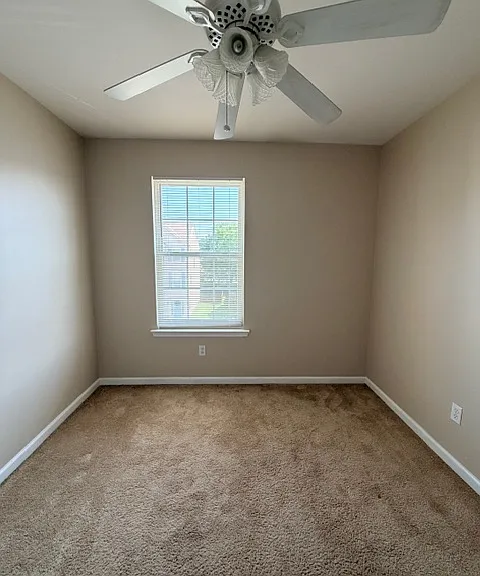 34 Carrick Ln #1 — Photo 21