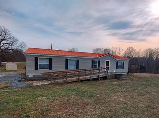 711 Rowland Dr, Grand Rivers, KY 42045