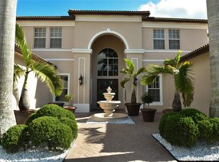 625 W Enclave Cir W, Pembroke Pines, FL 33027