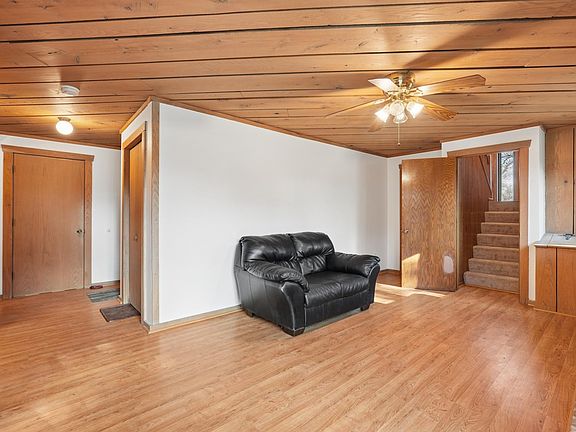 4th image of 14618 Hampshire Pl