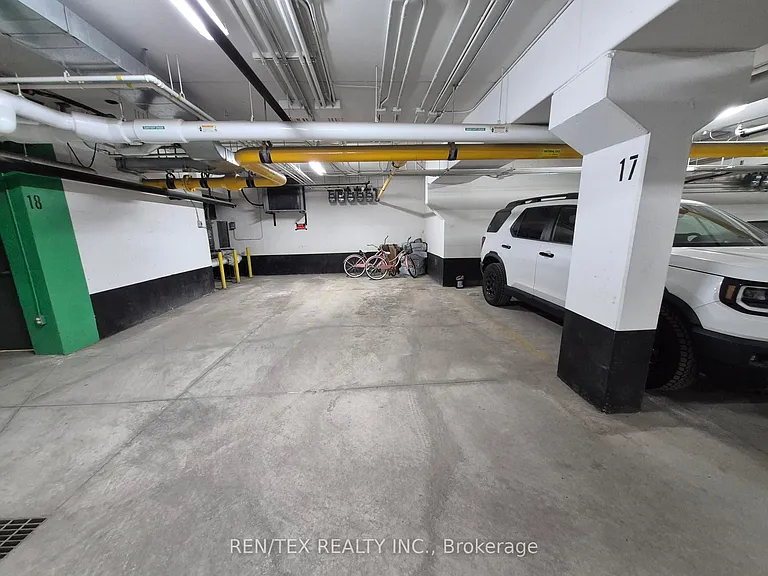 3905 Major Mackenzie Dr W #217 — Photo 20