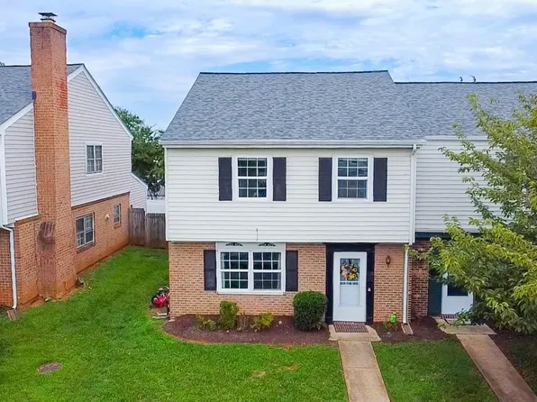 110 E Cadbury Dr, Lynchburg, VA 24501