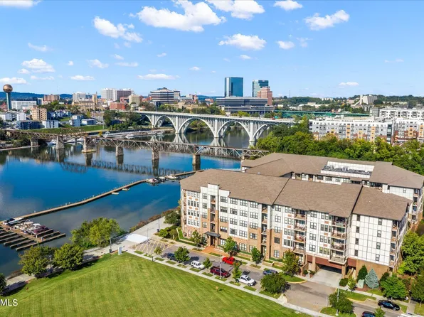 445 W Blount Ave APT 210, Knoxville, TN 37920