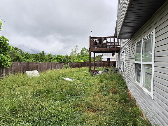 2nd image of 487 Amber Avenue