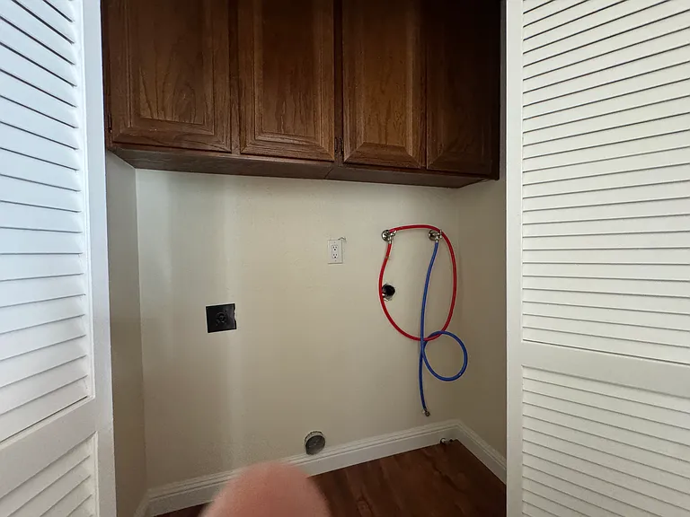 25912 Hayward Blvd — Photo 14