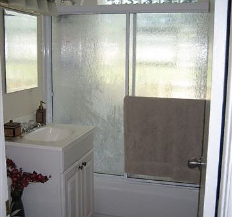 3rd image of 23 Greenwood St APT C