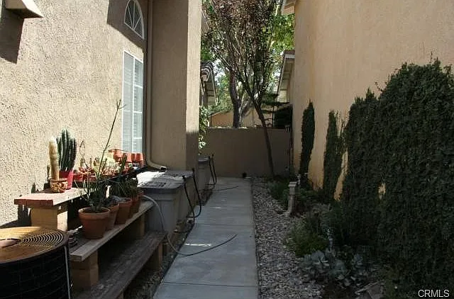 6208 Smokey Hill Ln — Photo 24