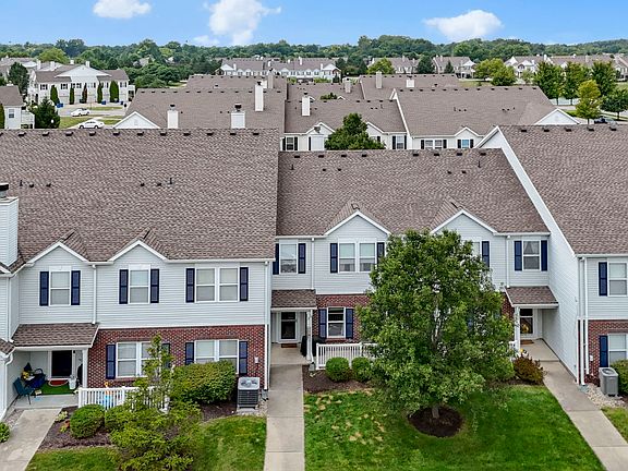 3rd image of 12205 Bubbling Brook Dr Unit 900