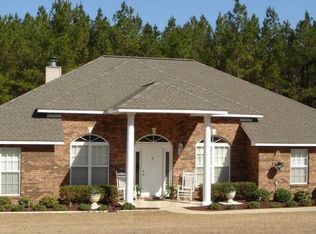 8424 Mahan Dr, Tallahassee, FL 32309