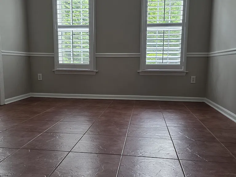 7504 Riverside Ct — Photo 18