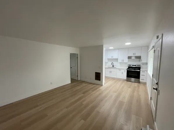 1221 E Beechwood St #1B, Santa Ana, CA 92705