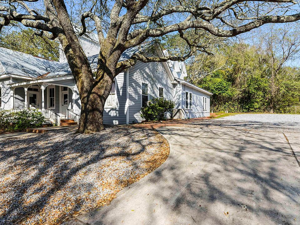 424 Washington Ave, Ocean Springs, MS 39564 Zillow