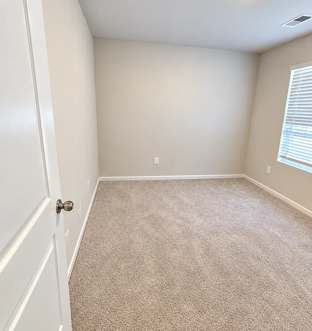 3 bed, 2.5 bath, 1470 sqft, $1,750 — Photo 4