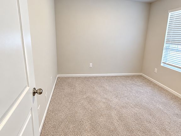 4th image of 1221 B Champions Rest Rd