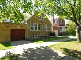 5626 N Drake Ave, Chicago, IL 60659